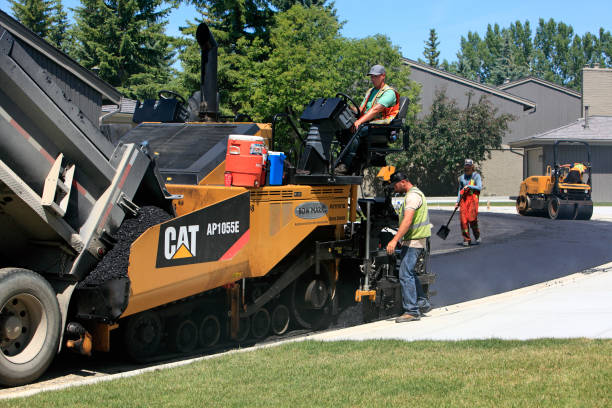 Best Driveway Resurfacing Pavers  in Marquette, MI